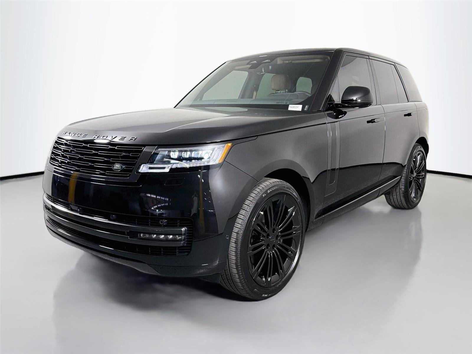 New 2026 Fuji White Land Rover SE image 1