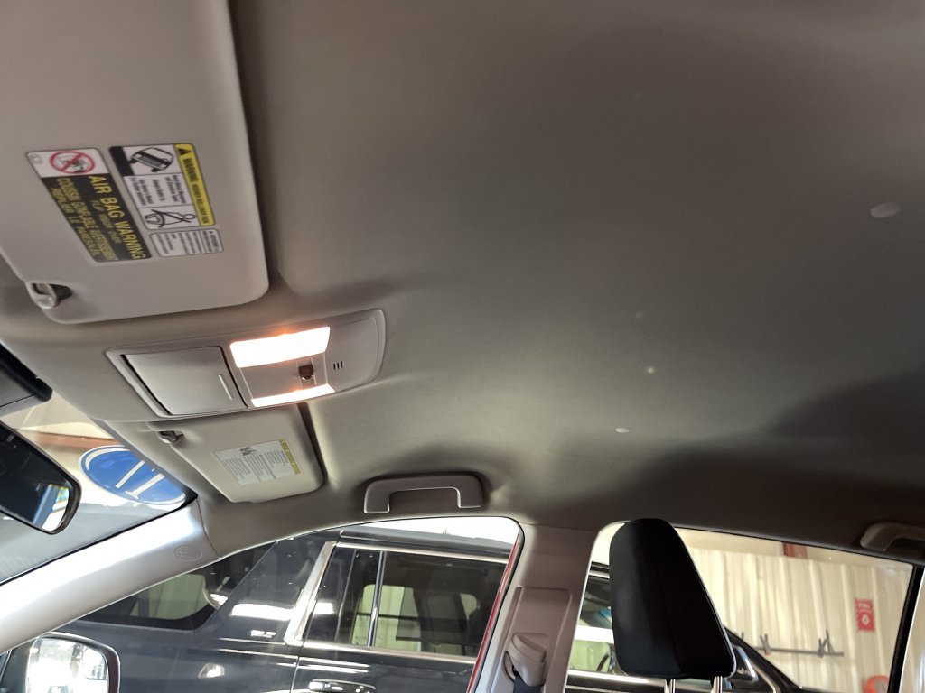 Used 2017 Red Toyota LE image 12