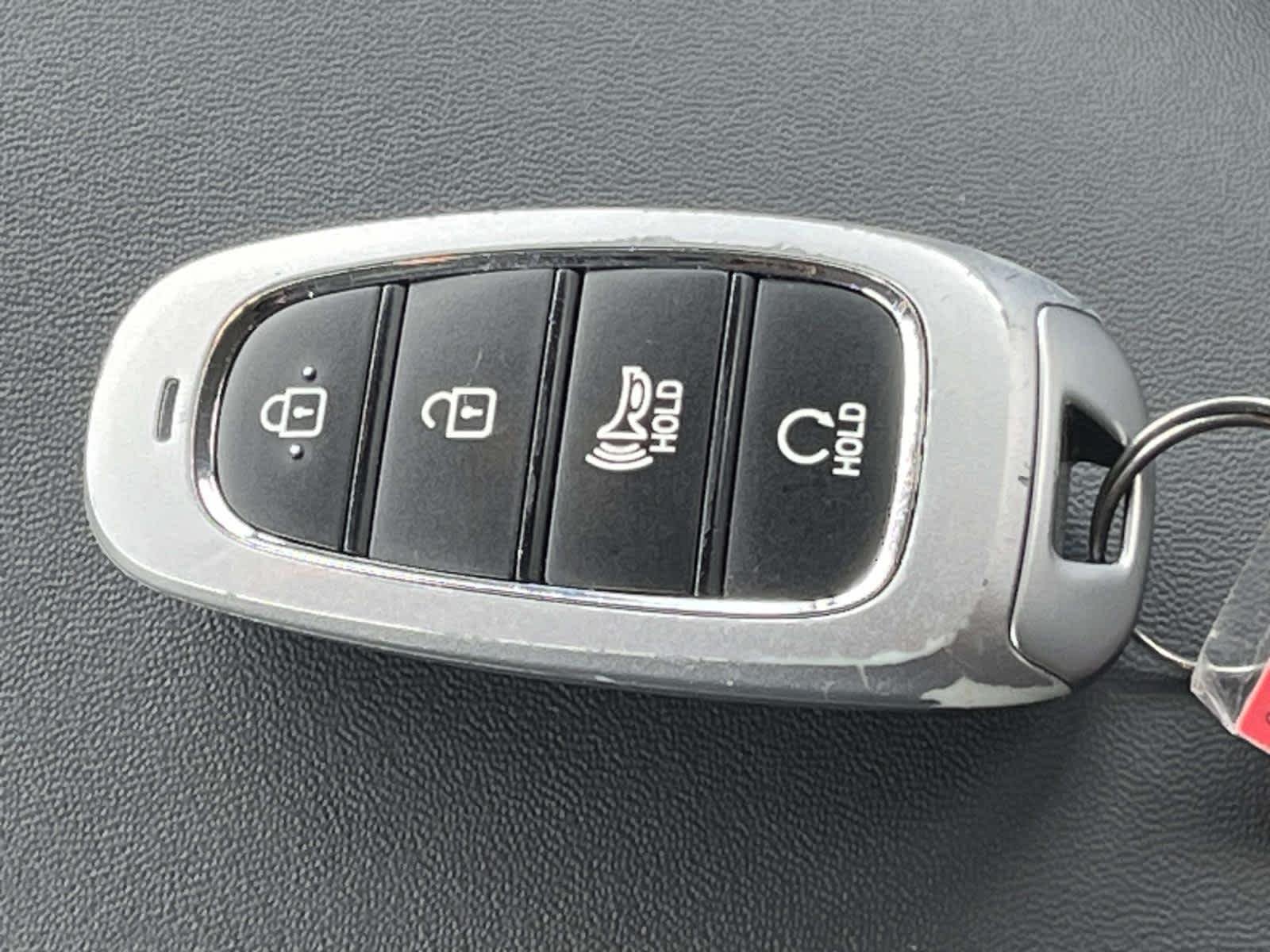 Used 2022 Twilight Black Hyundai SEL image 4