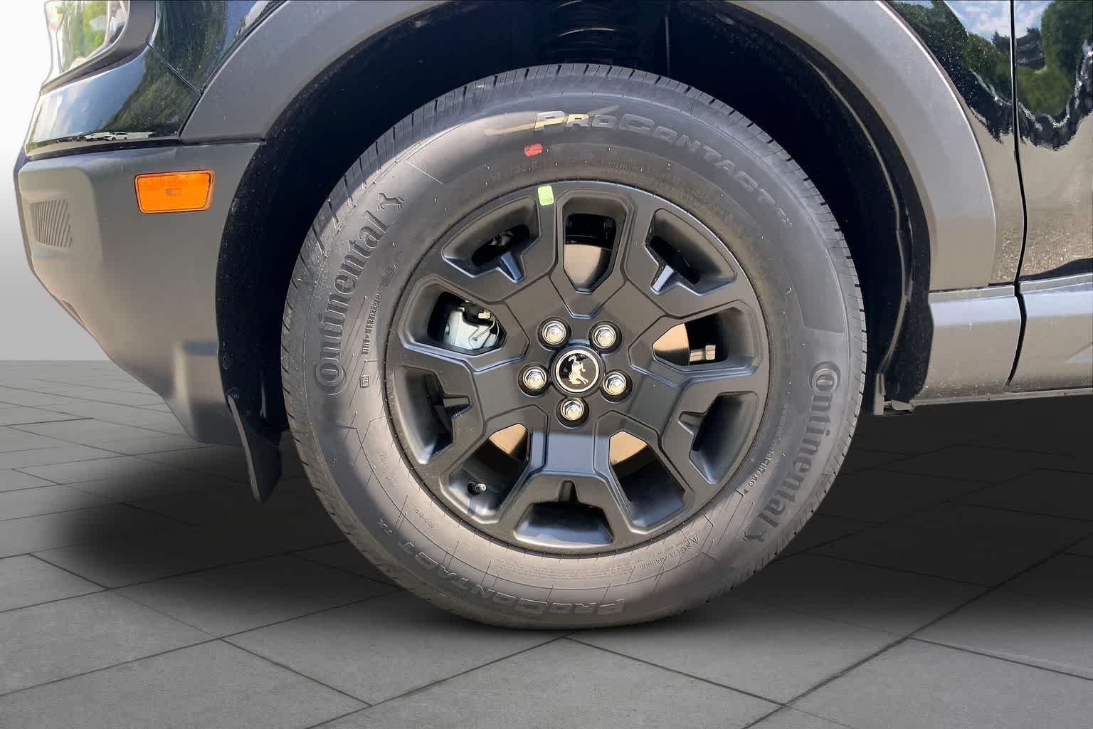 New 2026 Shadow Black Ford Big Bend® image 17
