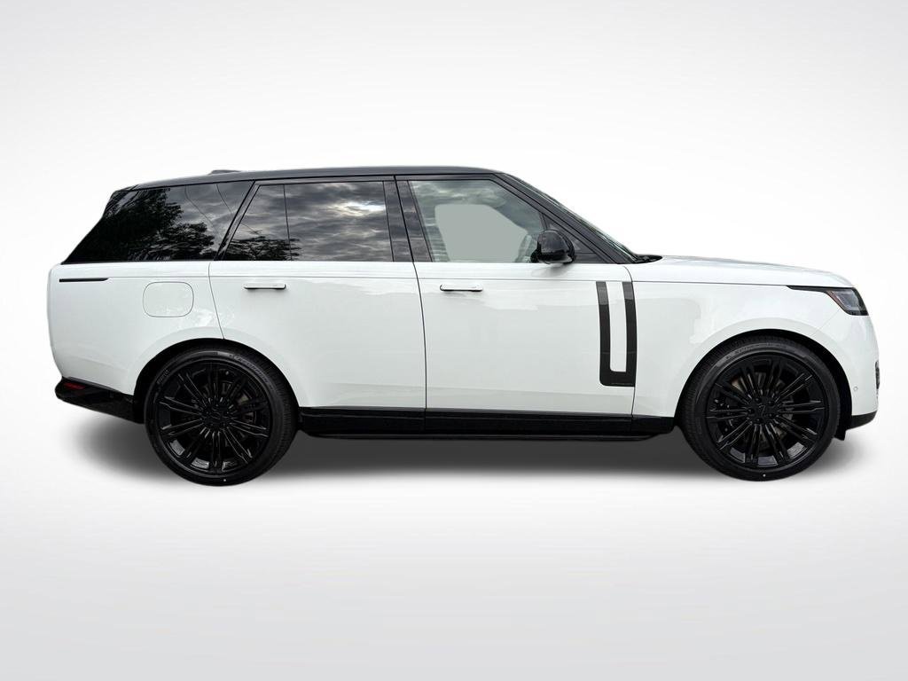 New 2026 White Land Rover Autobiography image 4