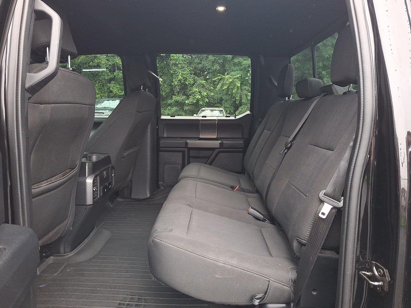 Used 2019  Ford XLT image 10