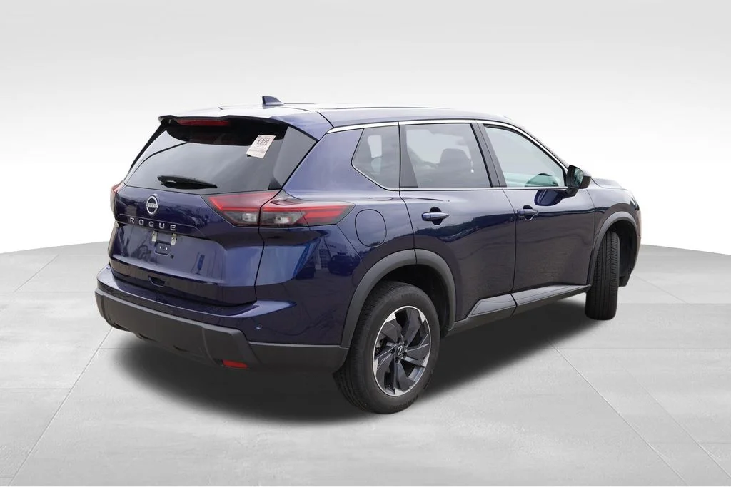 Certified Used 2025 Deep Ocean Blue Pearl Nissan SV image 3