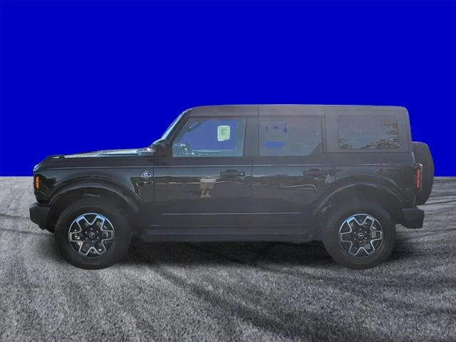 New 2026 Shadow Black Ford Outer Banks® image 6