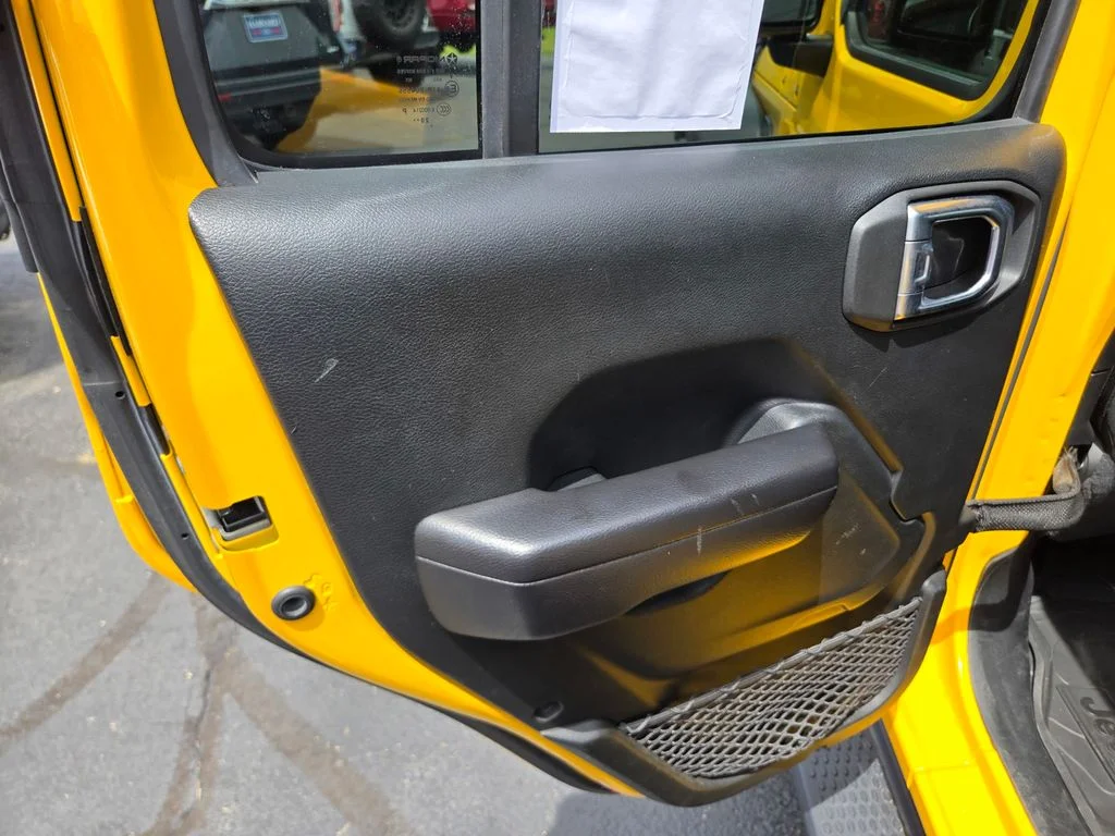 Certified Used 2021 Baja Yellow Clearcoat Jeep Unlimited Sport Altitude image 36