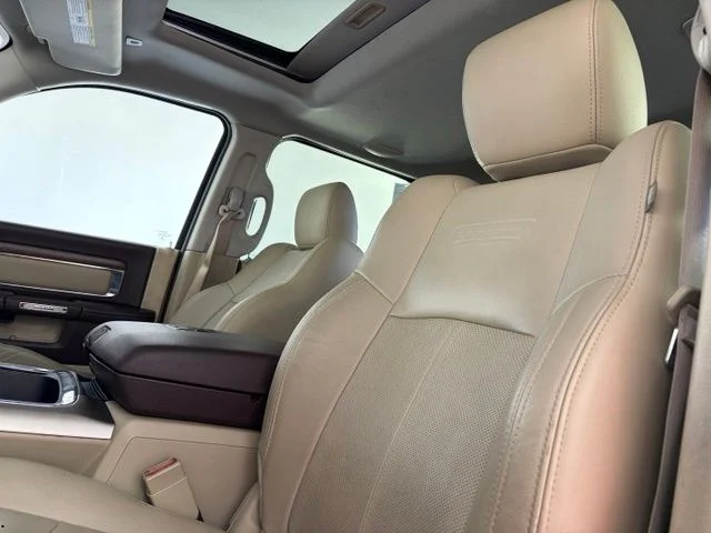 Used 2018 Black Ram Laramie image 10
