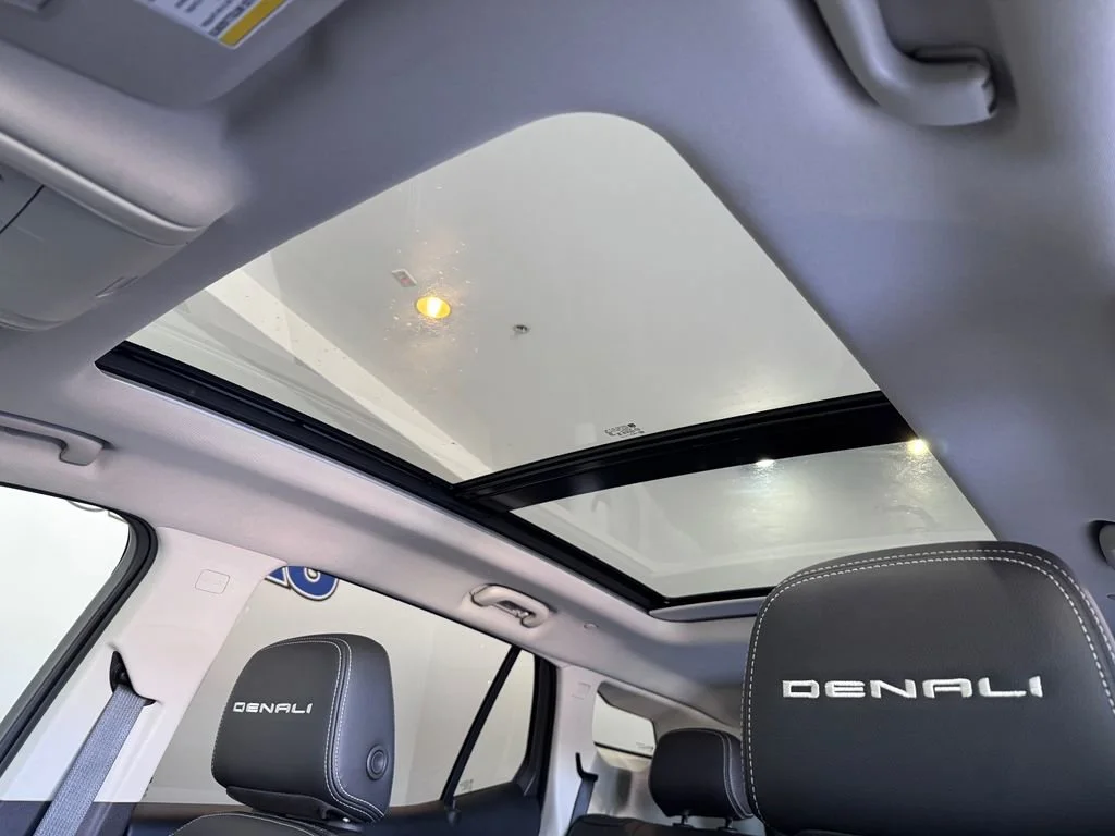 2023 GMC Terrain Denali - Photo 19