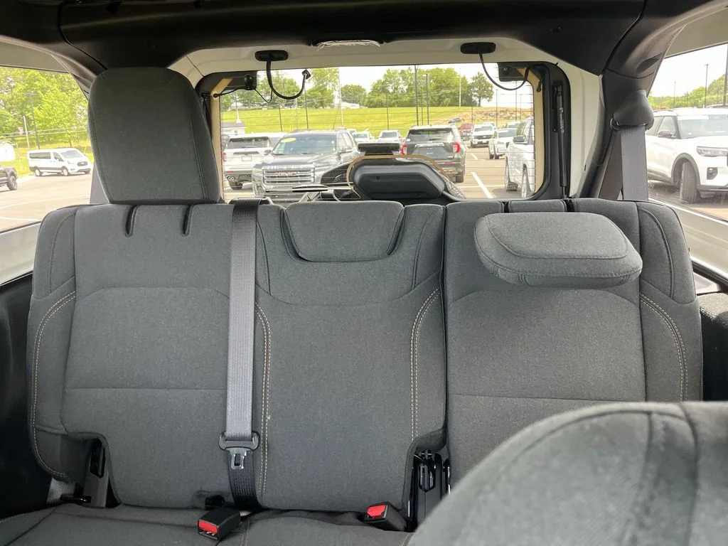 Used 2024 Black Jeep Sport S image 21