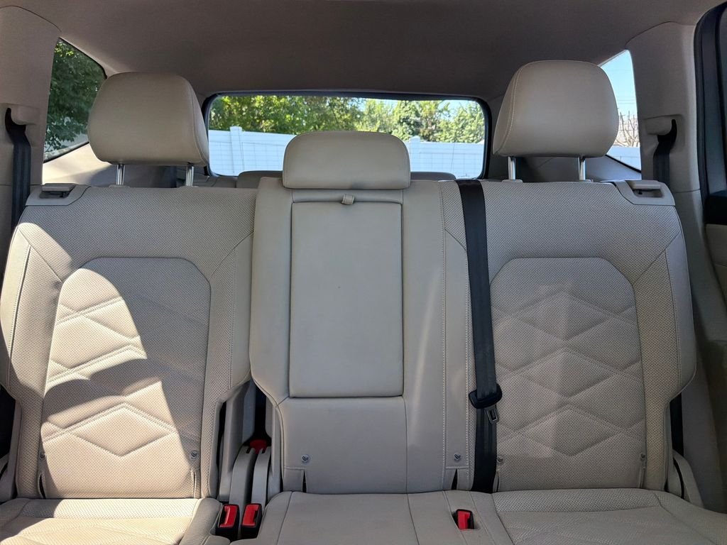 Used 2024 Gray Volkswagen 2.0T SE w/Technology image 52