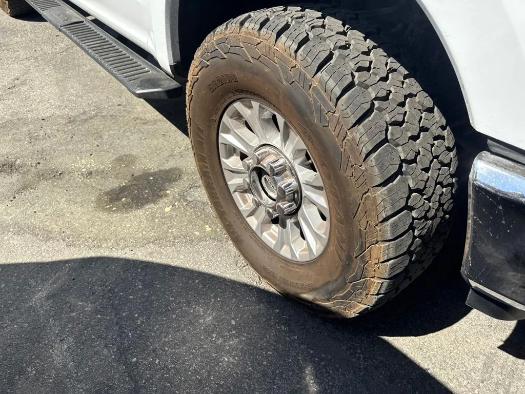Certified Used 2022 White Ford XLT image 4