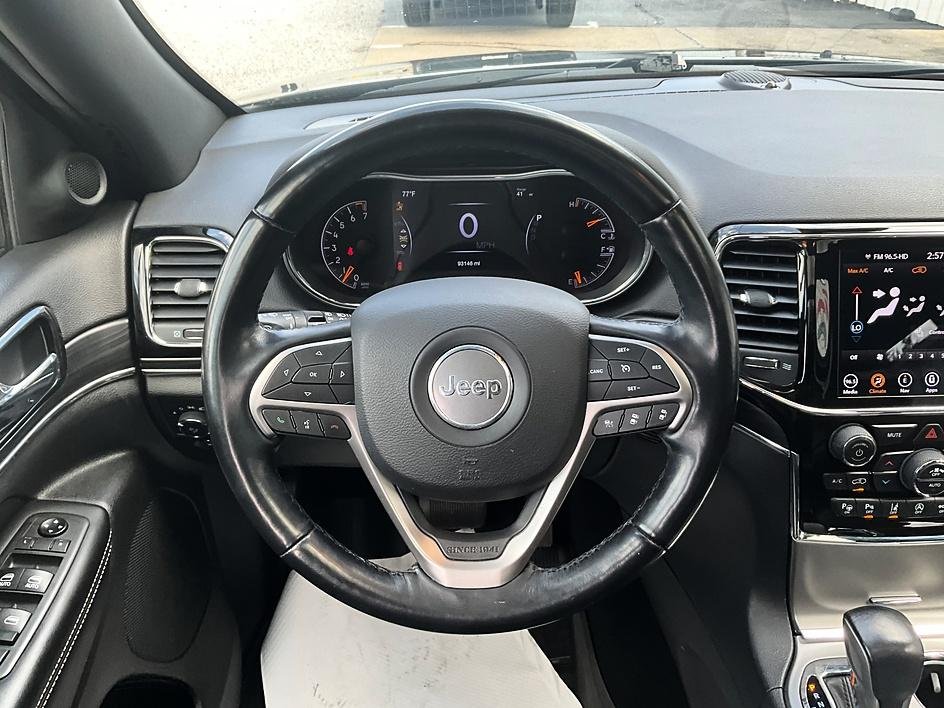 Used 2021 Black Jeep Limited image 34