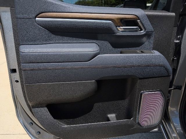 2026 Chevrolet Silverado 1500 High Country - Photo 9