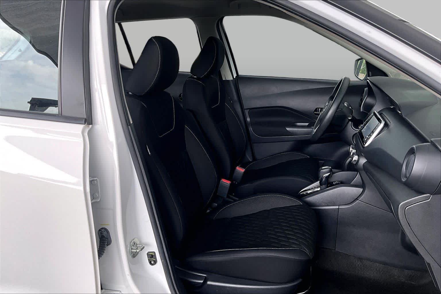 Used 2022 Fresh Powder Nissan S image 9