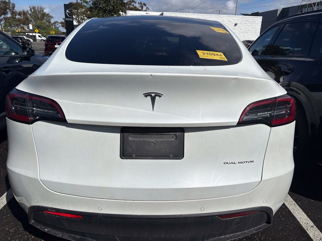 Used 2020  Tesla Performance image 5