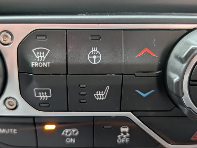Used 2021 White Jeep Unlimited Rubicon 392 image 20