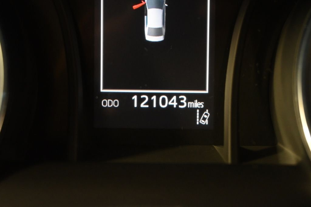 Used 2019 Midnight Black Metallic Toyota SE image 26