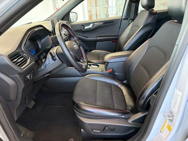 Used 2025 Silver Ford ST-Line Select image 14