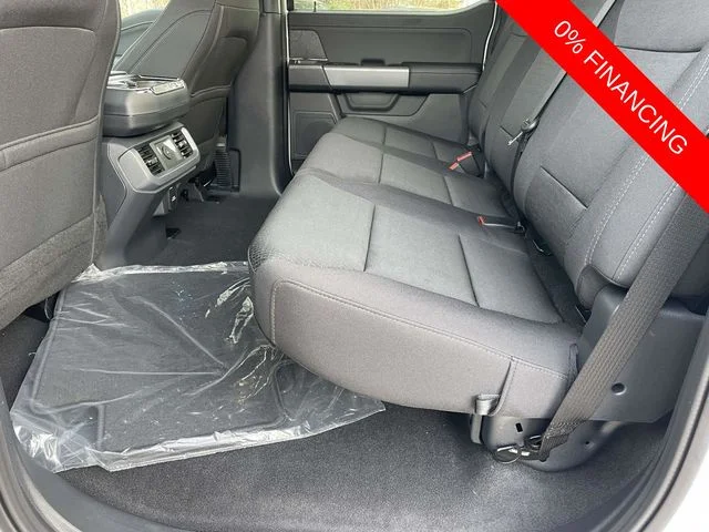 New 2026 White Ford XLT image 9