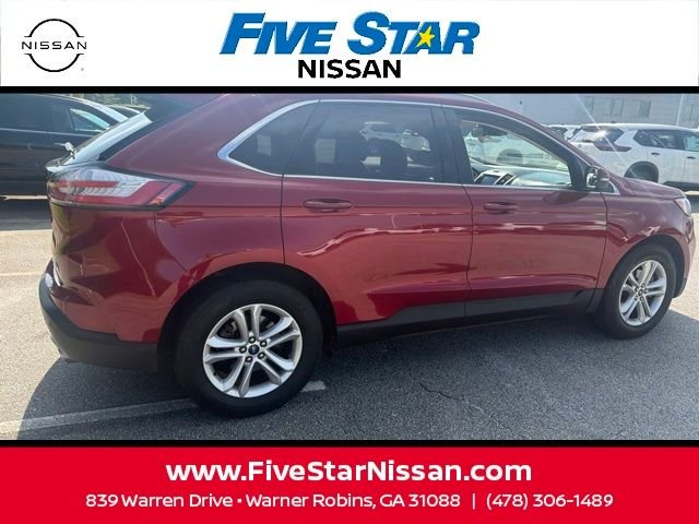 Used 2019 Red Ford SEL image 13