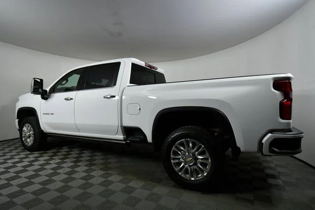 2022 Chevrolet Silverado 3500HD High Country - Photo 14