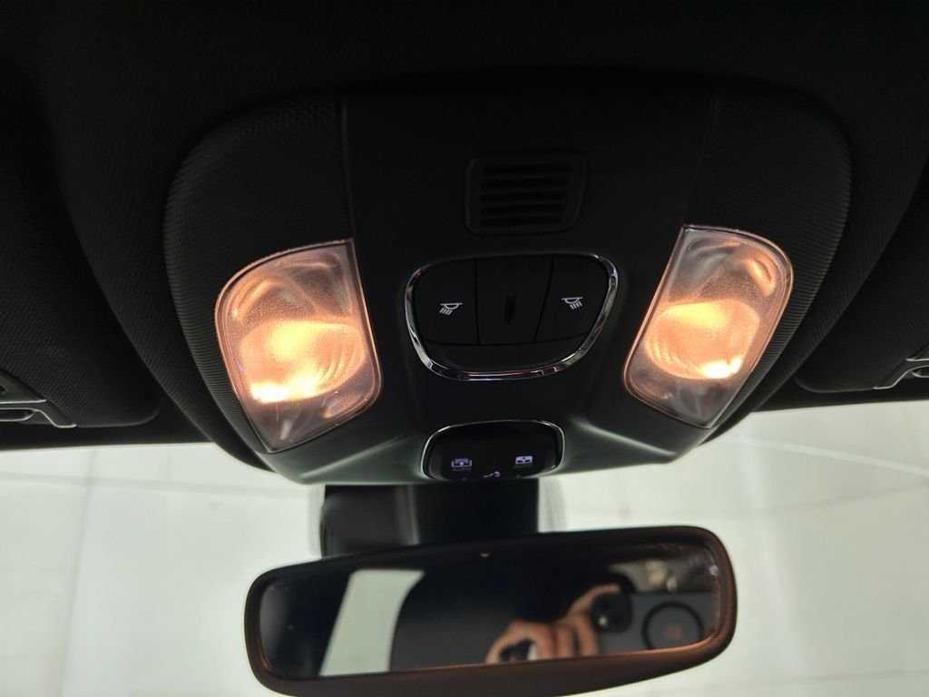 Used 2023 Gray Jeep Limited image 30
