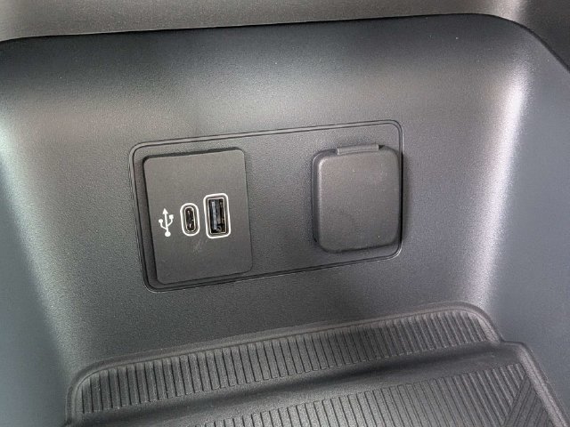 2026 Ford Explorer Active - Photo 25