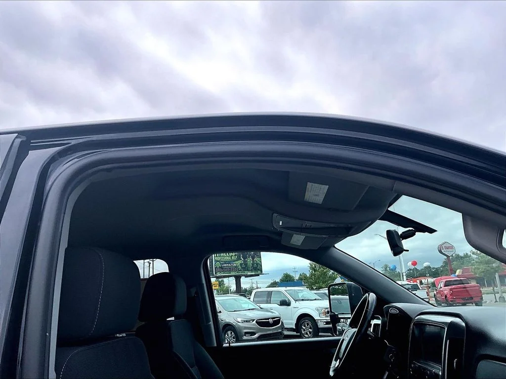 Used 2018 Black Chevrolet LT image 22