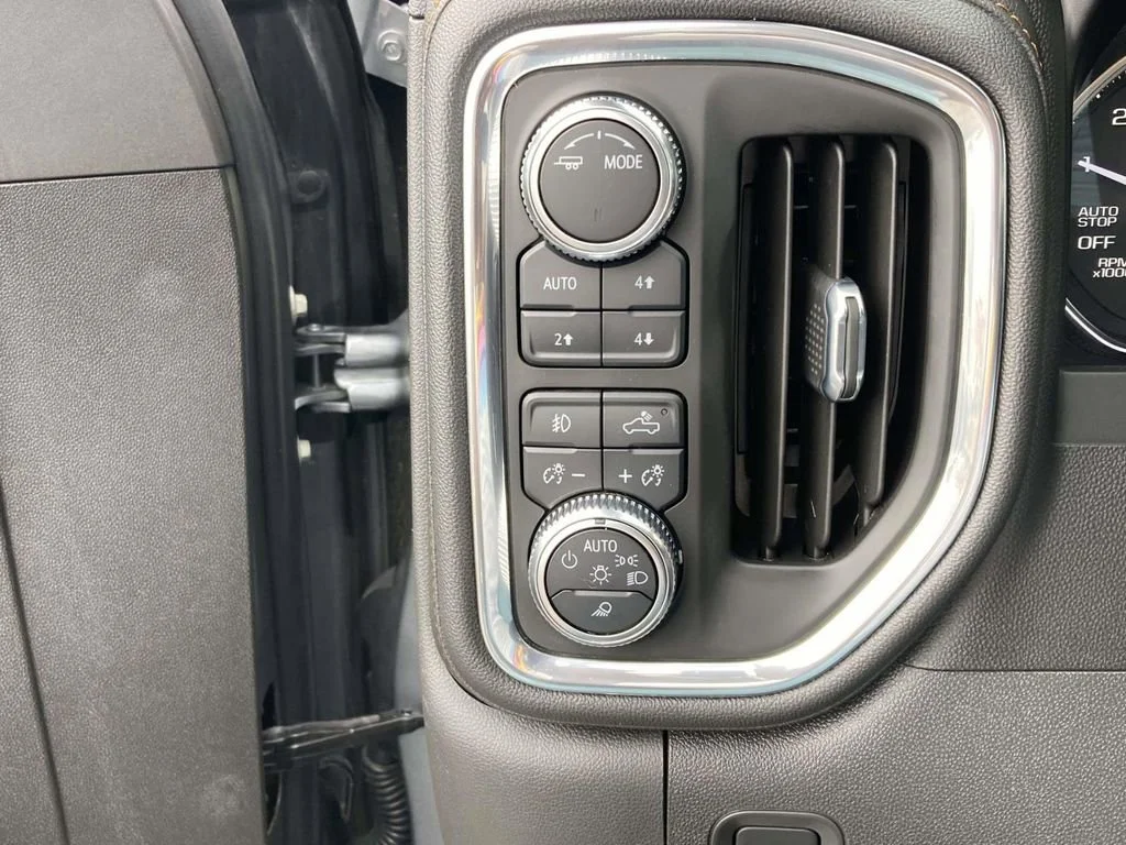Used 2021 Satin Steel Metallic GMC AT4 image 25