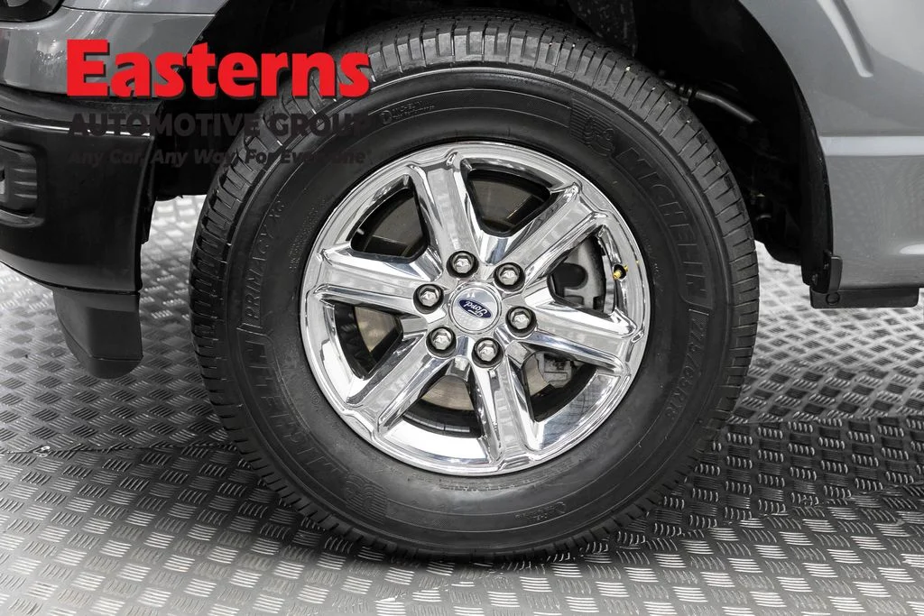 Used 2024 Gray Ford XLT image 32