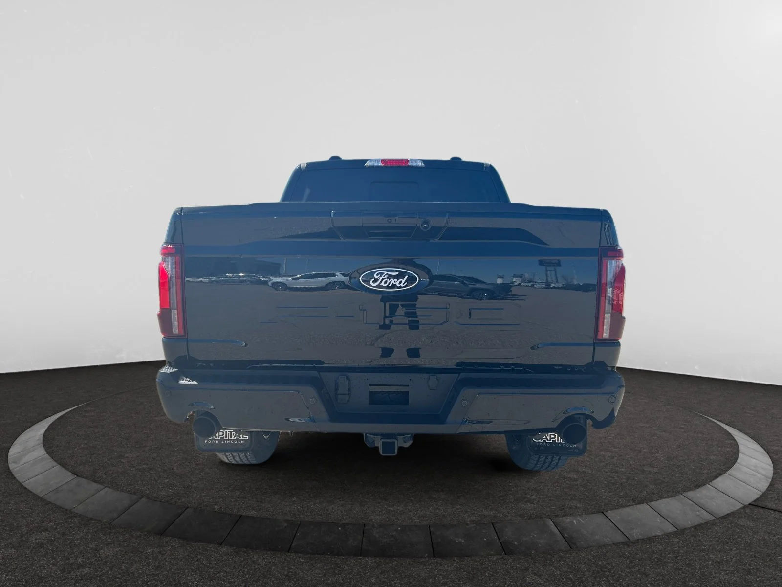 New 2026 Agate Black Metallic Ford Lariat image 4