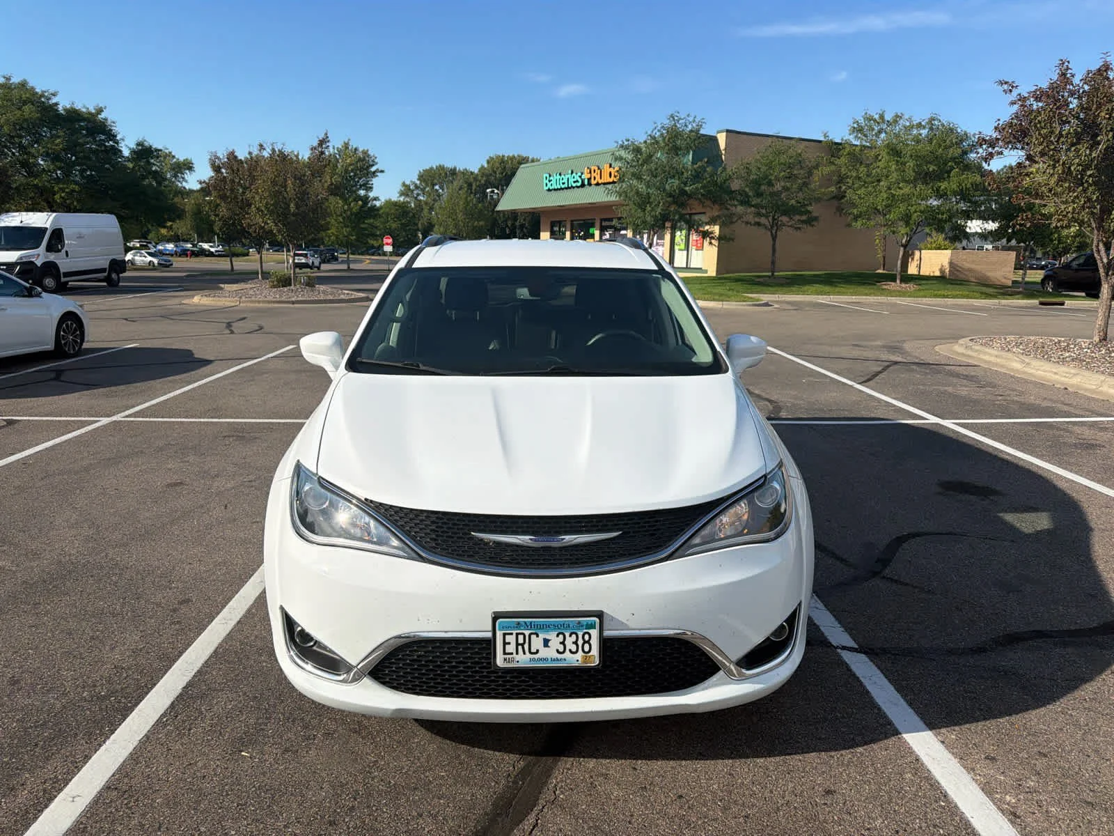 Used 2020 Chrysler Pacifica Touring L with VIN 2C4RC1BG0LR141756 for sale in Brooklyn Park, Minnesota
