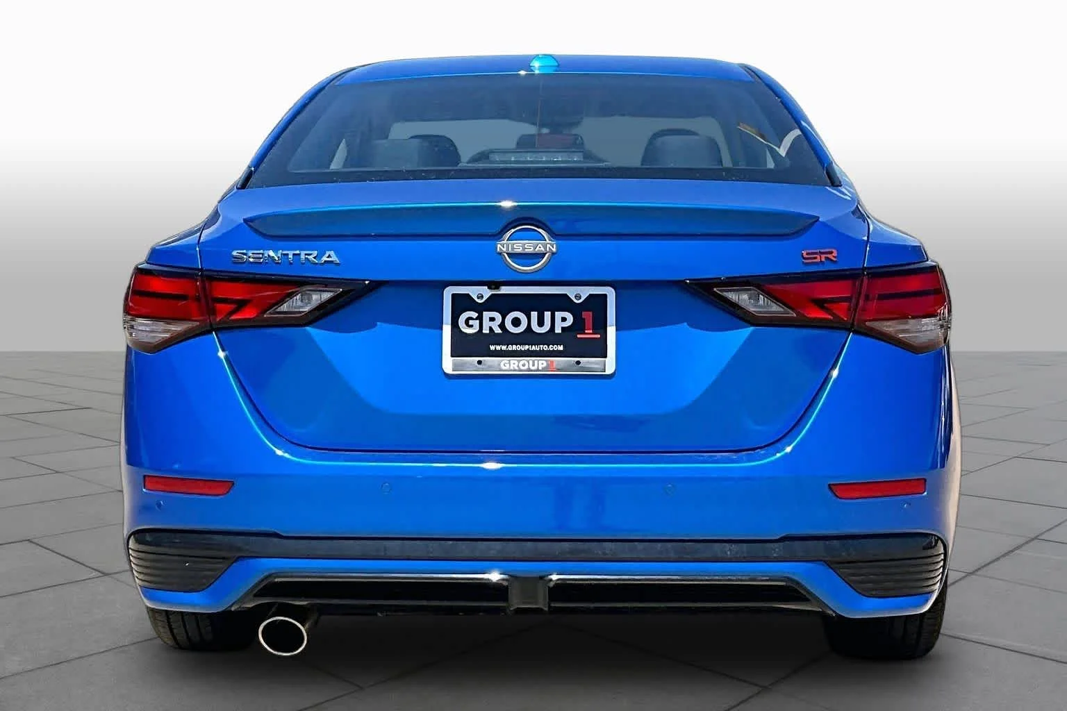 Used 2025 Electric Blue Metallic Nissan SR image 5