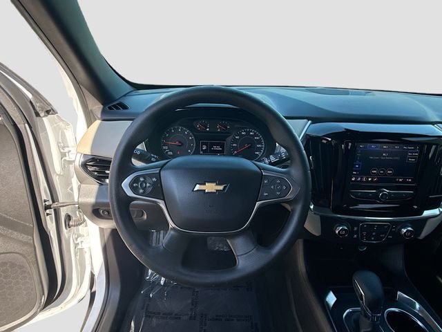 Used 2022 White Chevrolet LS image 11