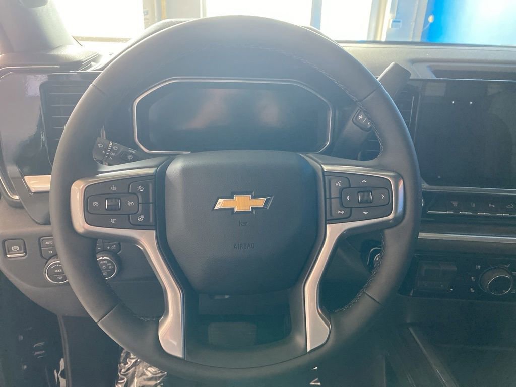 2026 Chevrolet Silverado 3500 HD LTZ - Photo 7