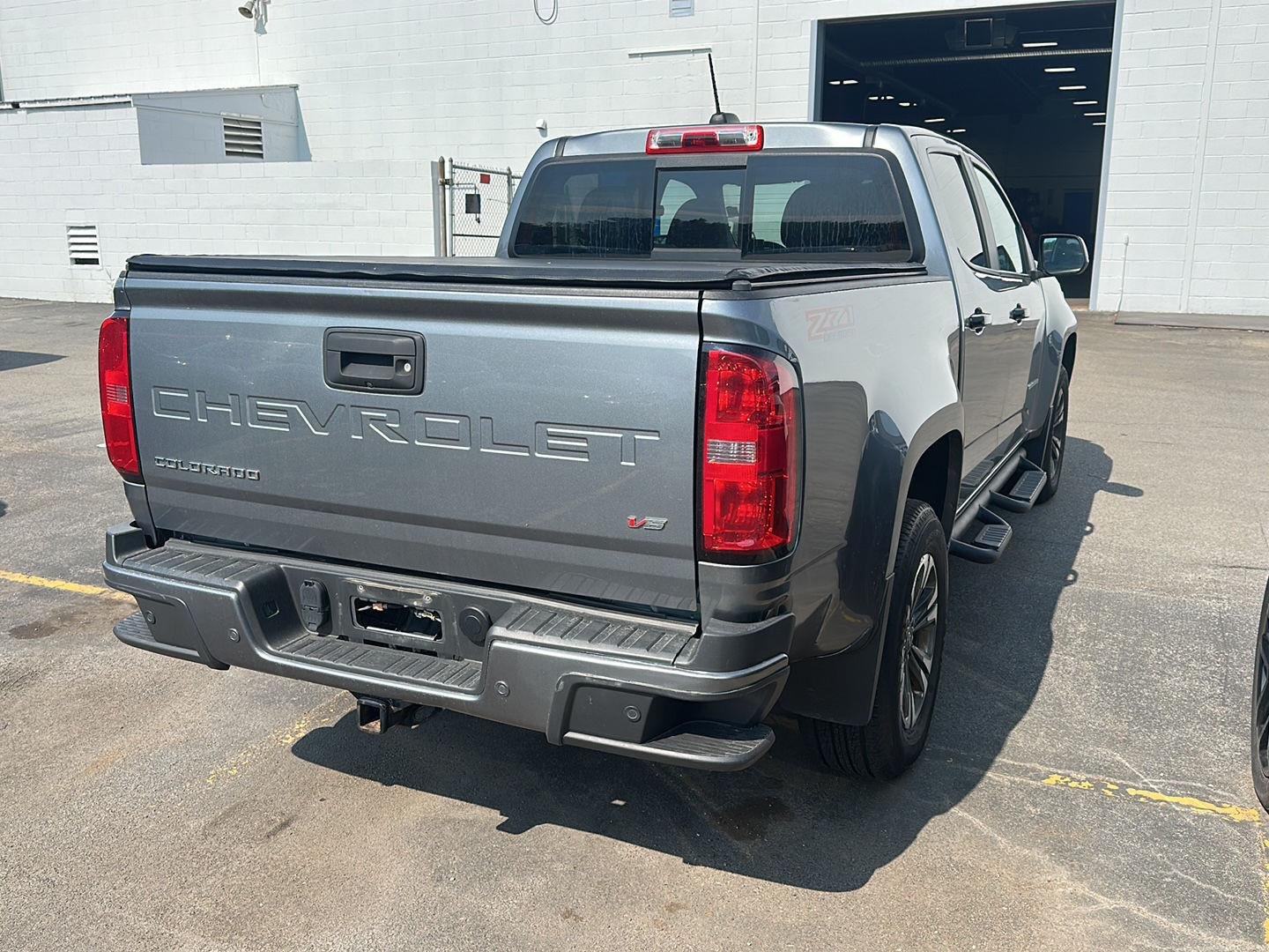 Used 2021 Satin Steel Metallic Chevrolet 4WD Z71 image 2