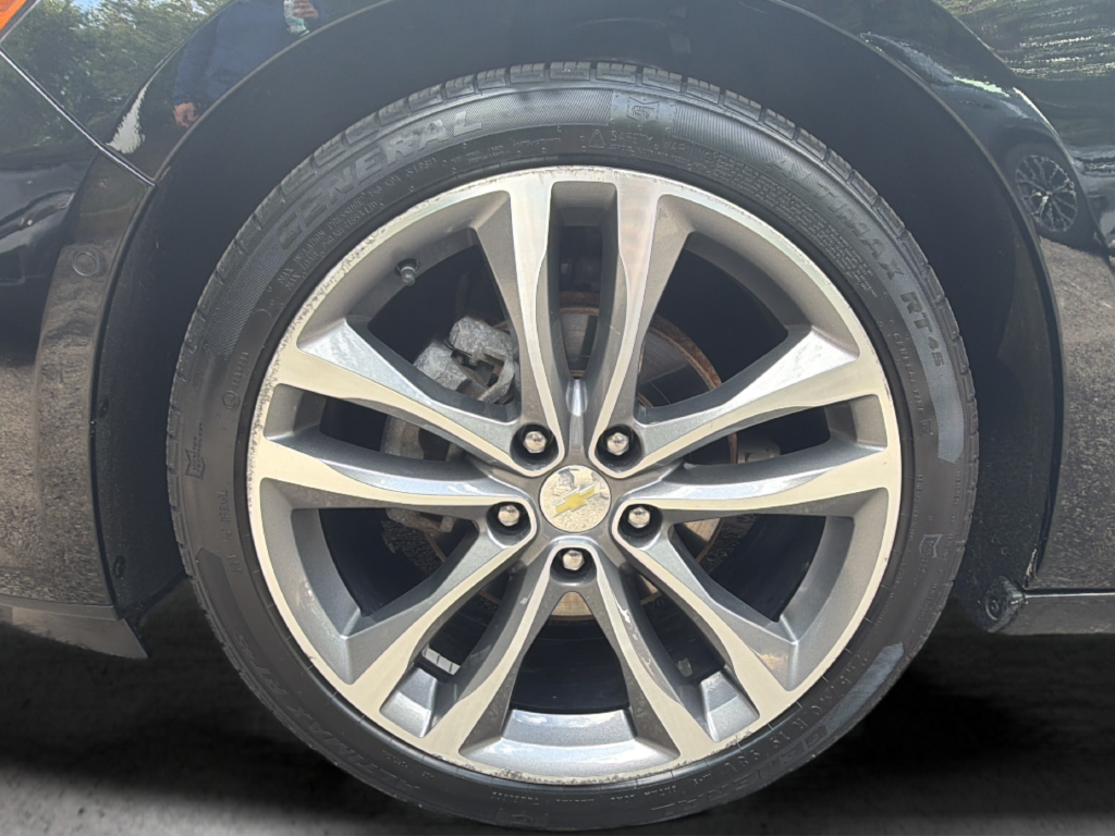 Used 2019 Black Chevrolet Premier image 39