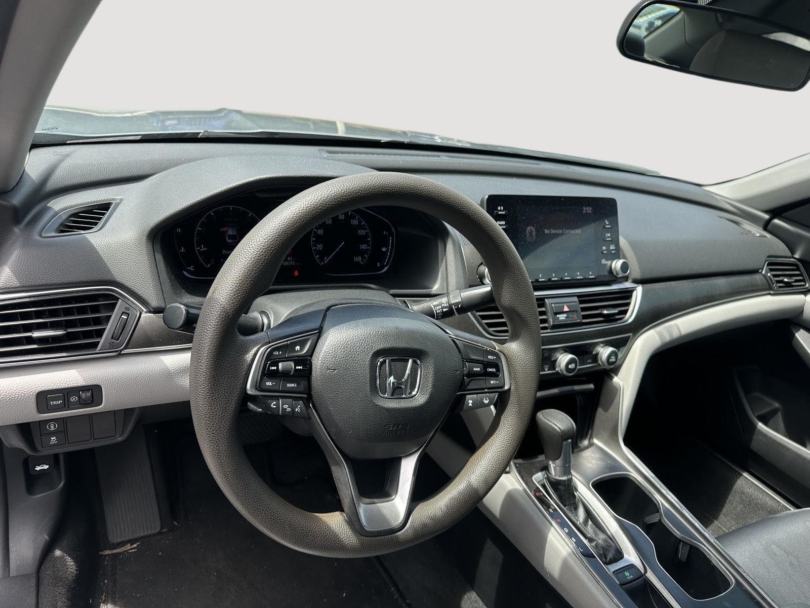 Used 2019 Lunar Silver Metallic Honda LX 1.5T image 10