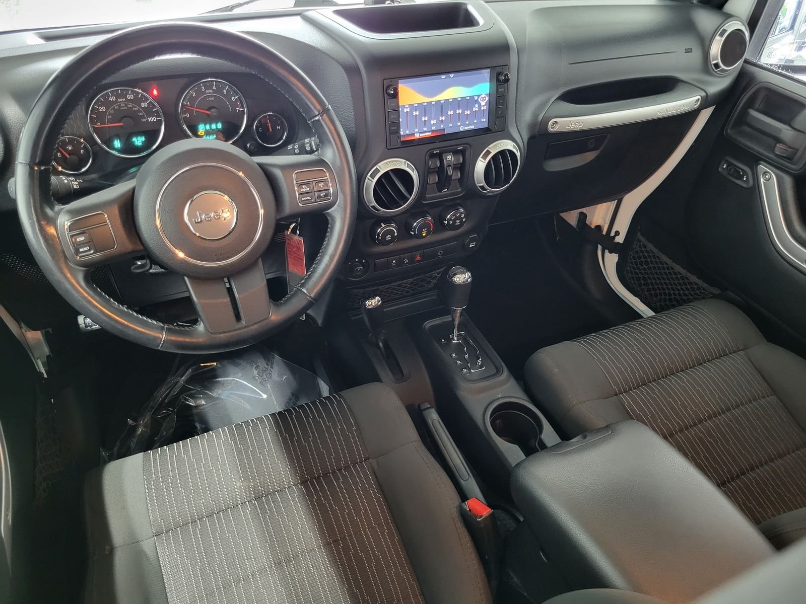 Used 2012 White Jeep Unlimited Sahara image 18