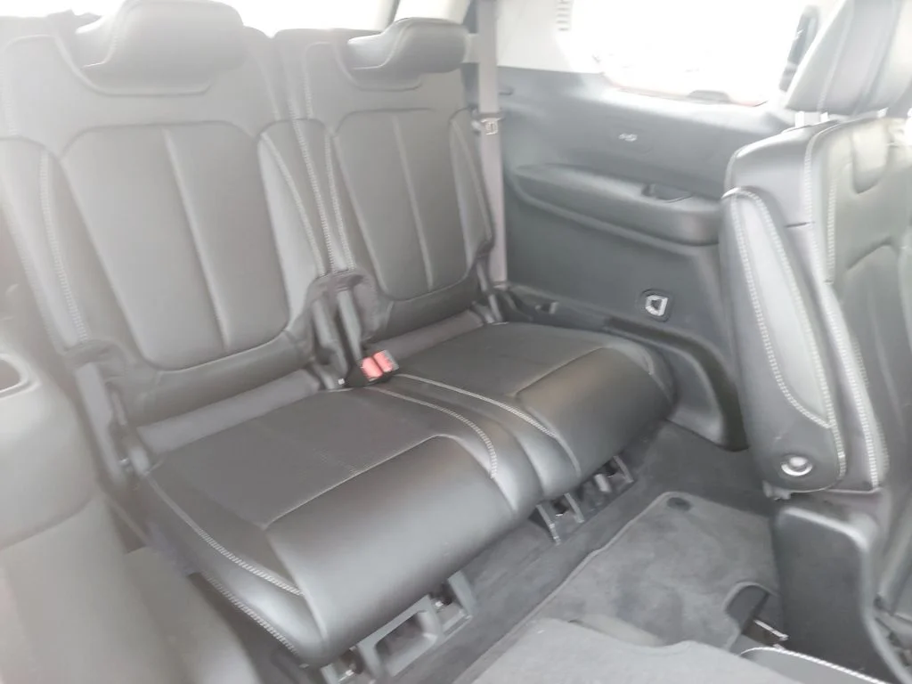 Used 2023 Gray Jeep Limited image 44