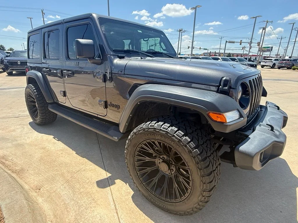 Used 2022 Granite Crystal Metallic Clearcoat Jeep Unlimited Sport Altitude image 7