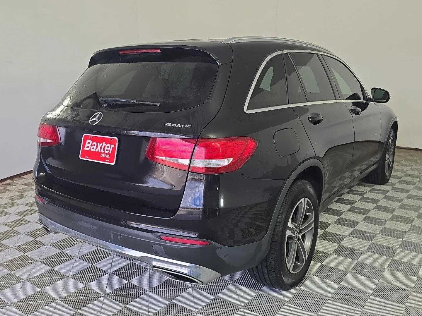 Used 2017 Black Mercedes-Benz GLC 300 4MATIC® SUV image 6