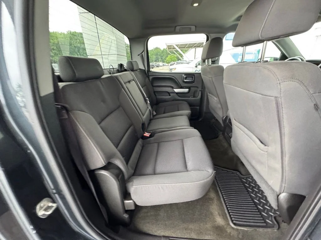 Used 2017 Gray Chevrolet LT image 24