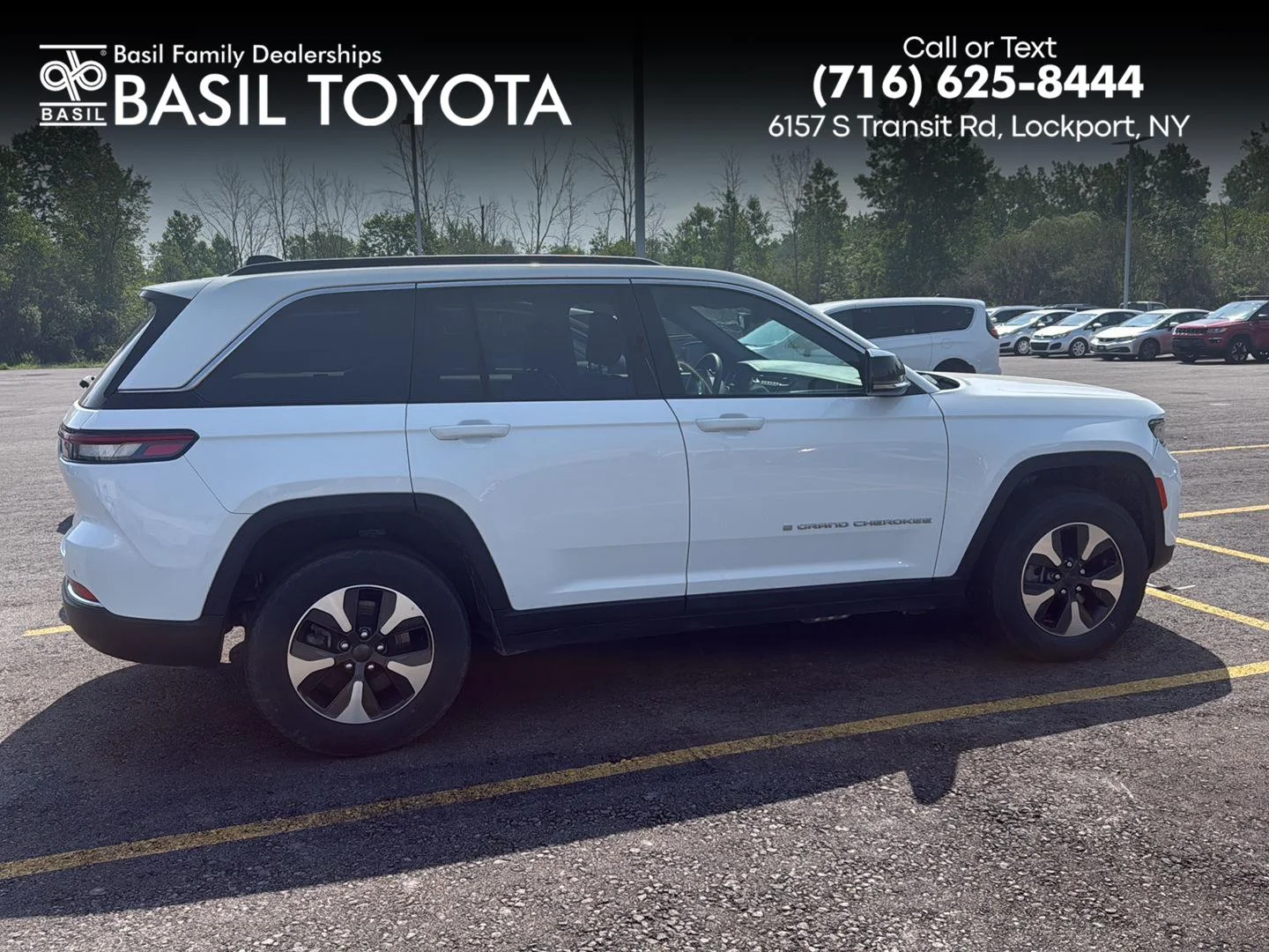 Used 2024 Bright White Clearcoat Jeep LIMI image 1
