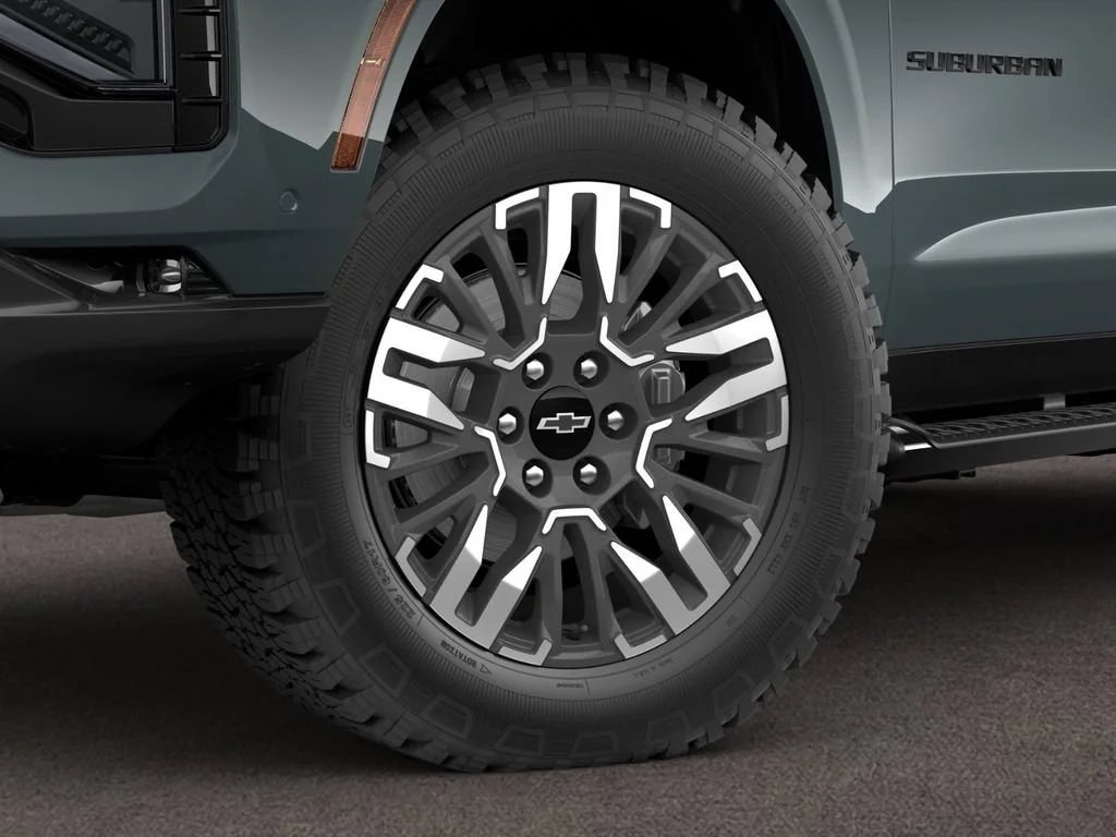 New 2026 Cypress Gray Chevrolet Z71 image 4