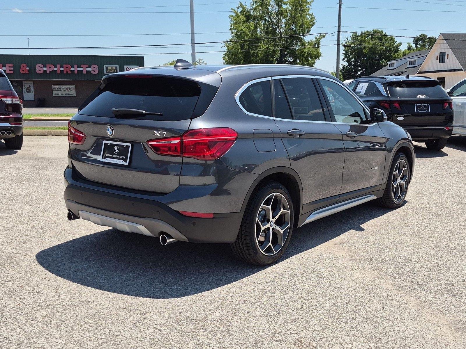Used 2018 Mineral Gray Metallic BMW xDrive28i image 5