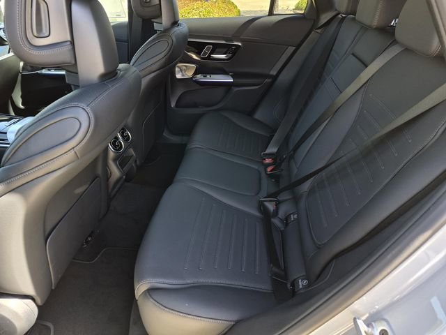 New 2026 MANUFAKTUR Alpine Grey Mercedes-Benz GLC 300 image 52