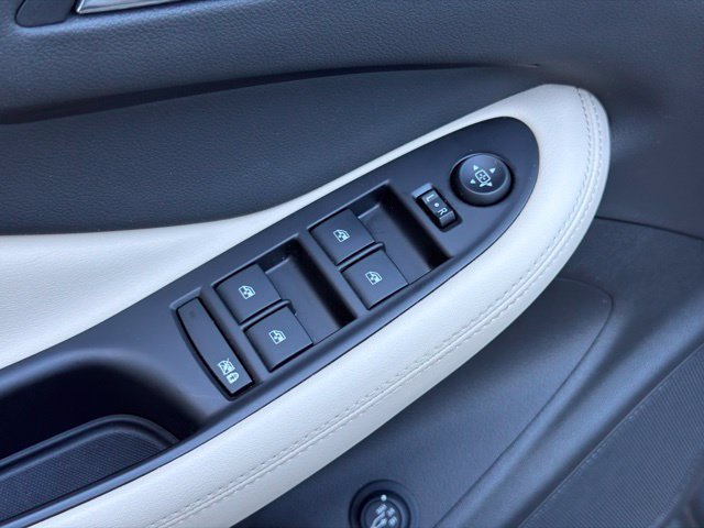 Used 2019 BRONZE ALLOY METALLIC Buick Preferred image 12