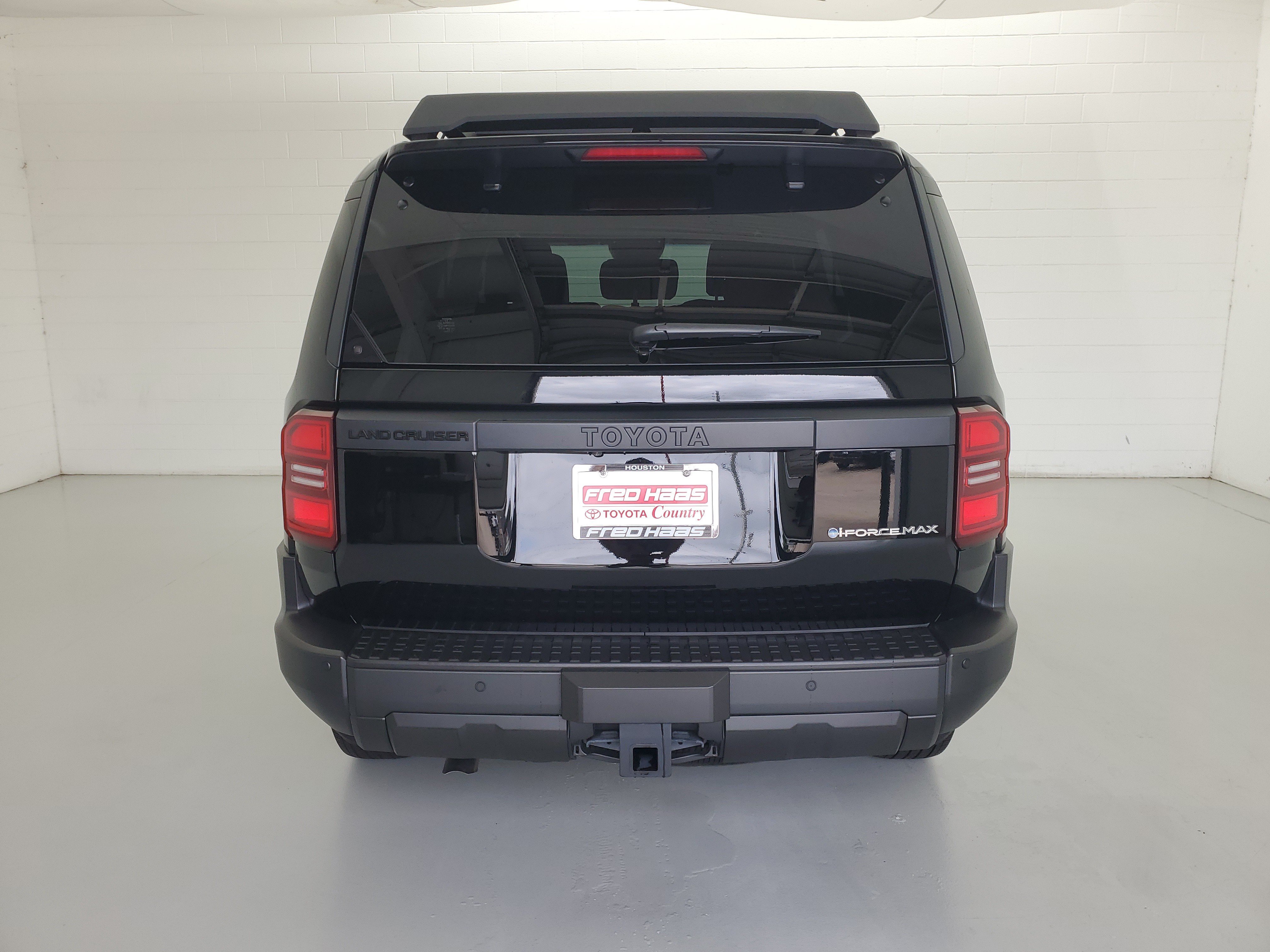 Used 2025 Black Toyota Base image 6