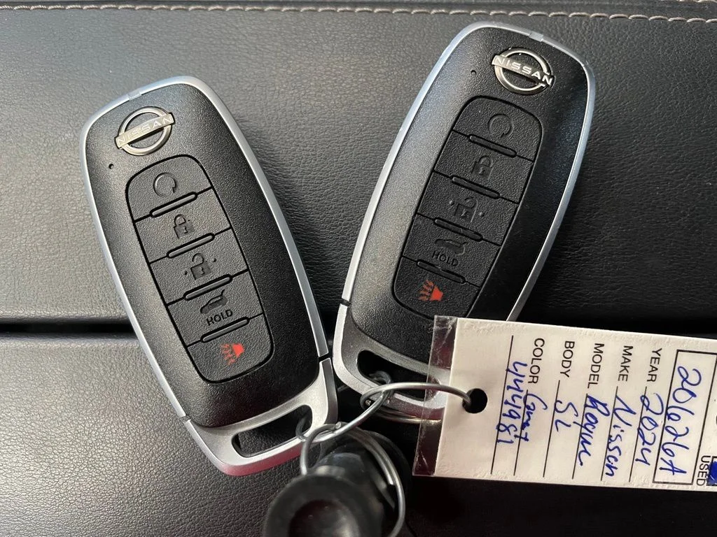 Certified Used 2024 Gray Nissan SL image 17