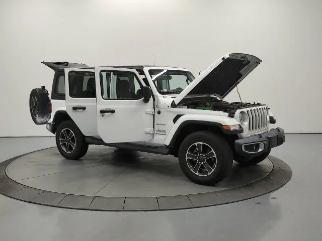 Used 2023 White Jeep Sahara image 10